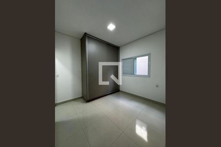 Quarto de casa para alugar com 3 quartos, 230m² em Novo Mundo, Uberlândia