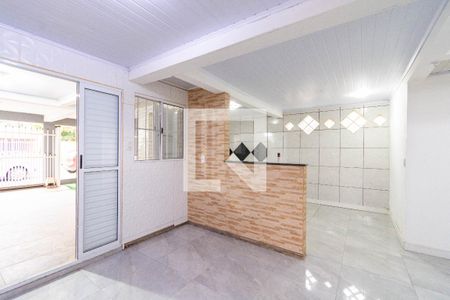 Casa à venda com 3 quartos, 156m² em Mathias Velho, Canoas