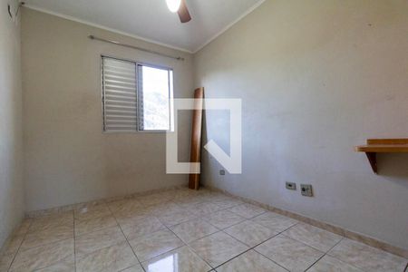 Quarto 1 de casa de condomínio para alugar com 3 quartos, 72m² em Jardim Danfer, São Paulo