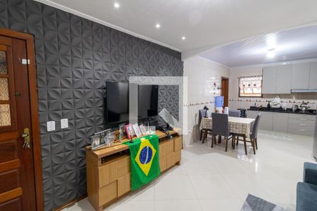 Sala de casa à venda com 3 quartos, 360m² em Lomba do Pinheiro, Porto Alegre