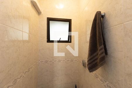 Lavabo de casa de condomínio para alugar com 3 quartos, 200m² em Vila Mazzei, São Paulo