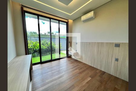 Casa à venda com 4 quartos, 463m² em Sousas, Campinas