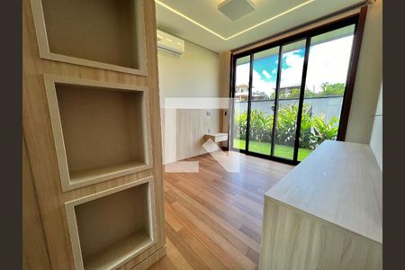 Casa à venda com 4 quartos, 463m² em Sousas, Campinas