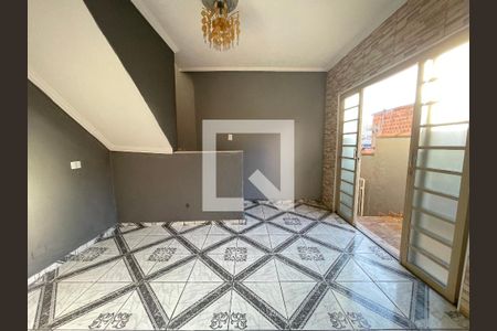 Sala de casa para alugar com 3 quartos, 55m² em Jardim Esmeralda, São Paulo
