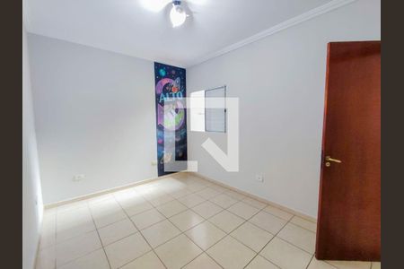 Casa à venda com 3 quartos, 150m² em Parque Oratório, Santo André