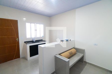 Sala/Cozinha de kitnet/studio para alugar com 1 quarto, 35m² em Jardim Jabaquara, São Paulo