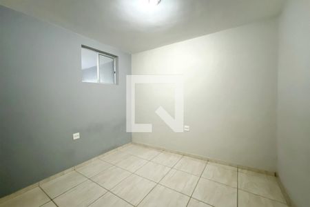 Quarto 2 de casa para alugar com 3 quartos, 100m² em Sagrada Família, Belo Horizonte