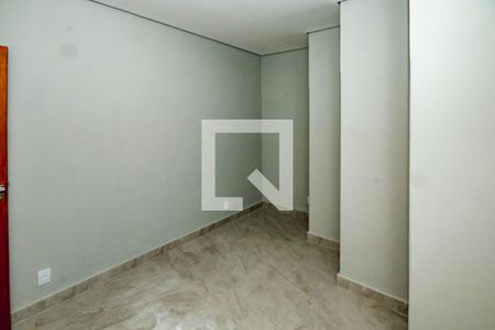Quarto de apartamento para alugar com 2 quartos, 60m² em Santa Monica, Belo Horizonte