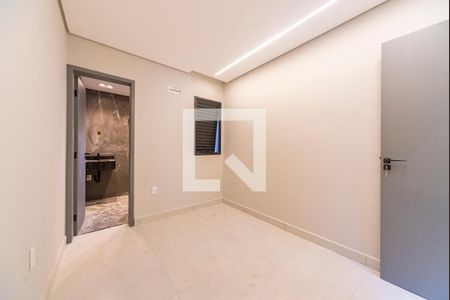 Quarto 1 de casa à venda com 3 quartos, 150m² em Jardim Bela Vista, Santo André