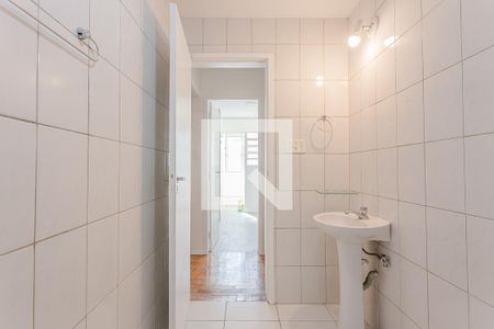 Banheiro de apartamento para alugar com 1 quarto, 38m² em Pompeia, São Paulo