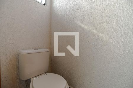 Lavabo de casa para alugar com 3 quartos, 200m² em Vila Oliveira, Mogi das Cruzes