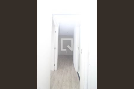 Corredor de apartamento para alugar com 2 quartos, 40m² em Hípica, Porto Alegre