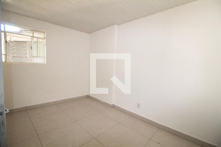 Quarto 2 de casa para alugar com 2 quartos, 55m² em Padre Eustáquio, Belo Horizonte