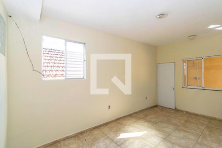 Sala de casa para alugar com 2 quartos, 48m² em Vigário Geral, Rio de Janeiro