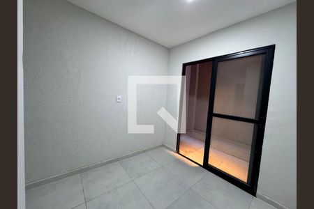Quarto de kitnet/studio para alugar com 1 quarto, 25m² em Km 18, Osasco