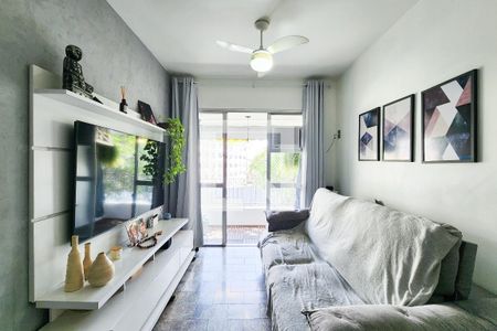 Sala  de apartamento à venda com 2 quartos, 54m² em Praça da Bandeira, Rio de Janeiro