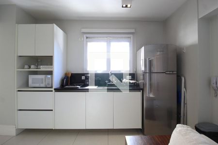 Sala/Cozinha de apartamento à venda com 1 quarto, 51m² em Itaim Bibi, São Paulo