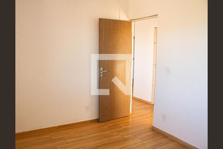 Casa para alugar com 2 quartos, 85m² em Santa Cruz, Rio de Janeiro