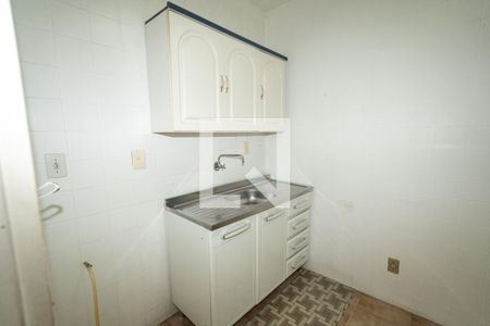 Cozinha de apartamento para alugar com 2 quartos, 64m² em Jardim Itu, Porto Alegre