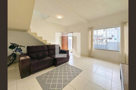 Sala de TV de casa para alugar com 2 quartos, 110m² em Ingleses do Rio Vermelho, Florianópolis