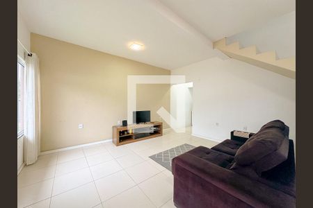 Sala de TV de casa para alugar com 2 quartos, 110m² em Ingleses do Rio Vermelho, Florianópolis