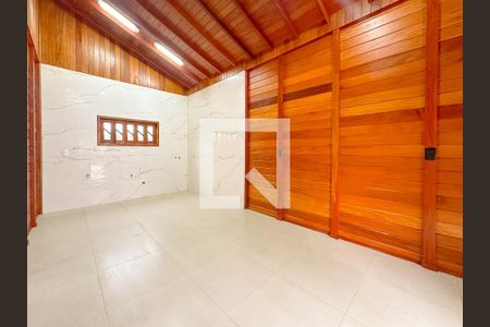 Sala de casa para alugar com 2 quartos, 42m² em Ingleses do Rio Vermelho, Florianópolis