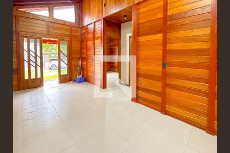 Sala de casa para alugar com 2 quartos, 42m² em Ingleses do Rio Vermelho, Florianópolis