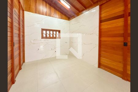 Sala de casa para alugar com 2 quartos, 42m² em Ingleses do Rio Vermelho, Florianópolis