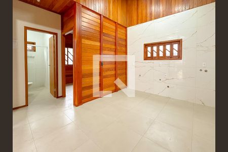 Sala de casa para alugar com 2 quartos, 42m² em Ingleses do Rio Vermelho, Florianópolis