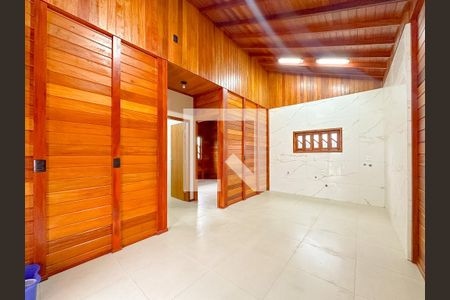 Sala de casa para alugar com 2 quartos, 42m² em Ingleses do Rio Vermelho, Florianópolis