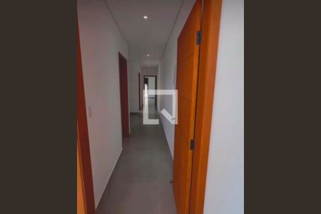 Corredor de casa de condomínio para alugar com 3 quartos, 256m² em Condomínio Santa Adélia, Cotia