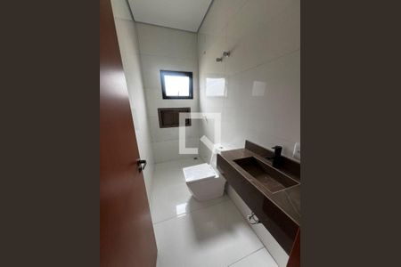 Casa à venda com 3 quartos, 320m² em Jardim Carolina, Jundiaí