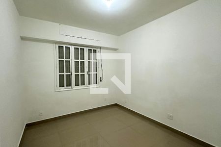 Apartamento para alugar com 4 quartos, 143m² em Copacabana, Rio de Janeiro