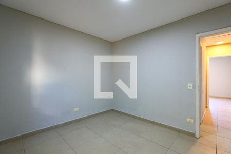Quarto 2 de casa para alugar com 2 quartos, 120m² em Cidade Intercap, Taboão da Serra