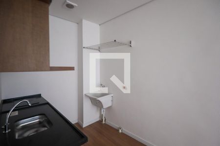 Studio de kitnet/studio para alugar com 1 quarto, 30m² em Jardim Sabara, São Paulo