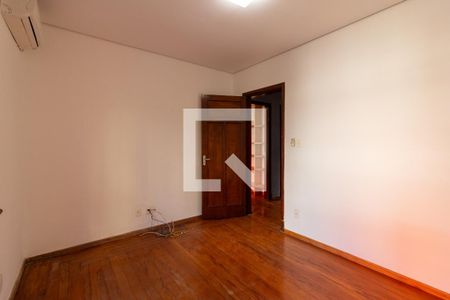Quarto 2 de casa de condomínio para alugar com 4 quartos, 110m² em Jardim Paulista, São Paulo