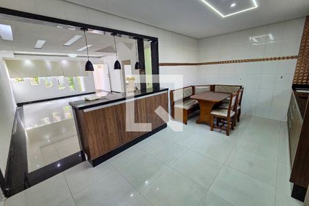 Cozinha de casa de condomínio para alugar com 3 quartos, 154m² em Nova Mirim, Praia Grande