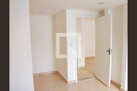 Quarto 1 de casa de condomínio para alugar com 2 quartos, 78m² em Guaratiba, Rio de Janeiro