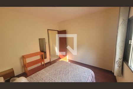 Quarto 1 de casa para alugar com 4 quartos, 250m² em Jardim Catarina, São Paulo