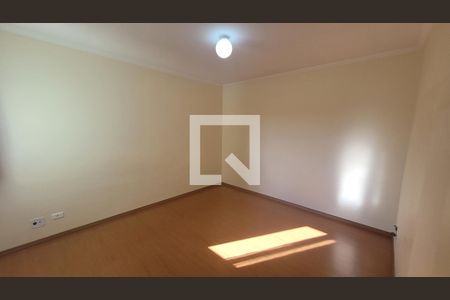 Quarto 2 de casa para alugar com 4 quartos, 250m² em Jardim Catarina, São Paulo