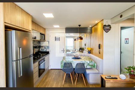 Sala/Cozinha de apartamento para alugar com 2 quartos, 39m² em Vila Ré, São Paulo
