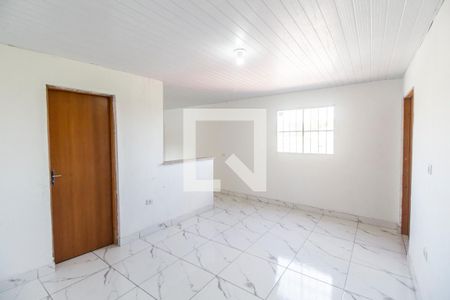 sala  de casa para alugar com 2 quartos, 70m² em Jardim Cecilia Cristina, Carapicuíba