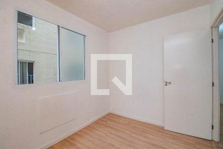 Quarto 1 de apartamento para alugar com 2 quartos, 41m² em Mário Quintana, Porto Alegre