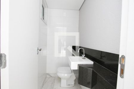 Lavabo de apartamento para alugar com 3 quartos, 125m² em Carlos Prates, Belo Horizonte