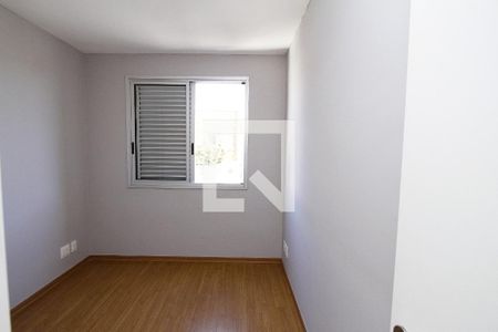 Quarto 1 de apartamento para alugar com 3 quartos, 125m² em Carlos Prates, Belo Horizonte