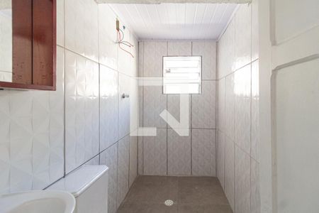 Banheiro de casa para alugar com 1 quarto, 45m² em Bussocaba, Osasco