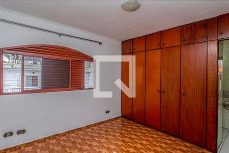 Suite  de casa para alugar com 9 quartos, 332m² em Vila Brasilina, São Paulo
