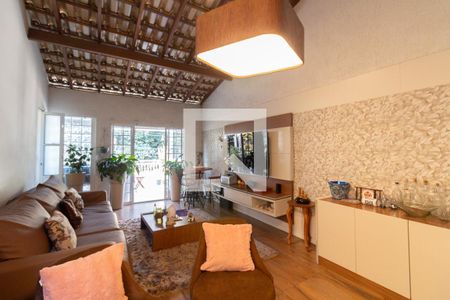 Casa à venda com 2 quartos, 160m² em Jardim Rosa Maria, São Paulo