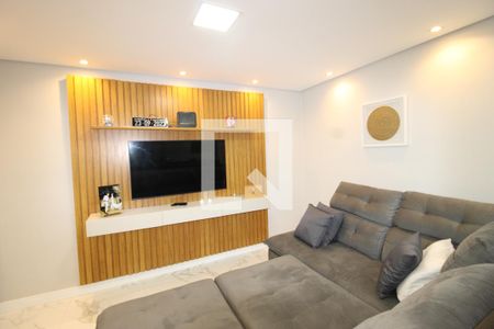Sala / Cozinha de casa para alugar com 3 quartos, 315m² em Vila Verde, São Paulo