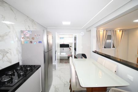 Sala / Cozinha de casa para alugar com 3 quartos, 315m² em Vila Verde, São Paulo